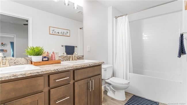 Building Photo - 5208 Manciano St