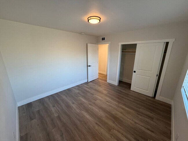 Building Photo - 3 Bedroom | 2 Bathroom | Single-Family Home in Arden-Arcade