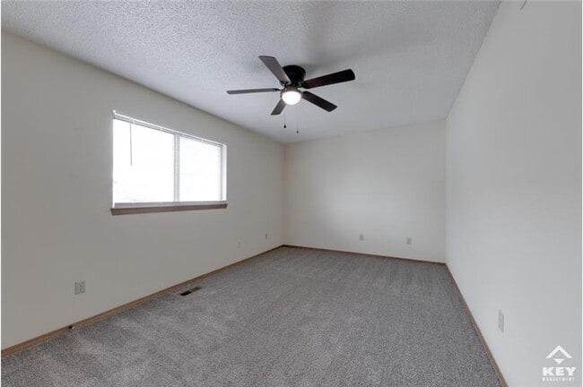 Building Photo - 7011 W Sheriac Cir