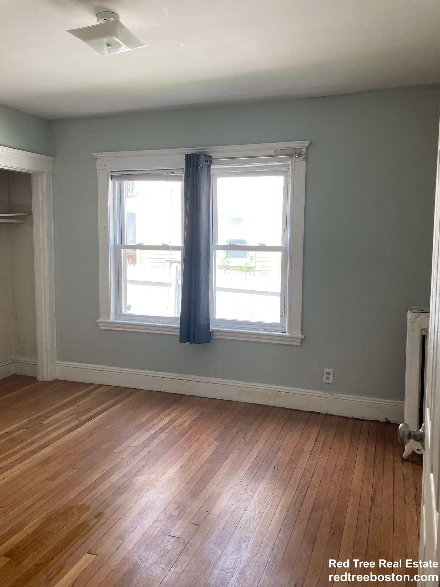 Building Photo - 15 Radnor Rd