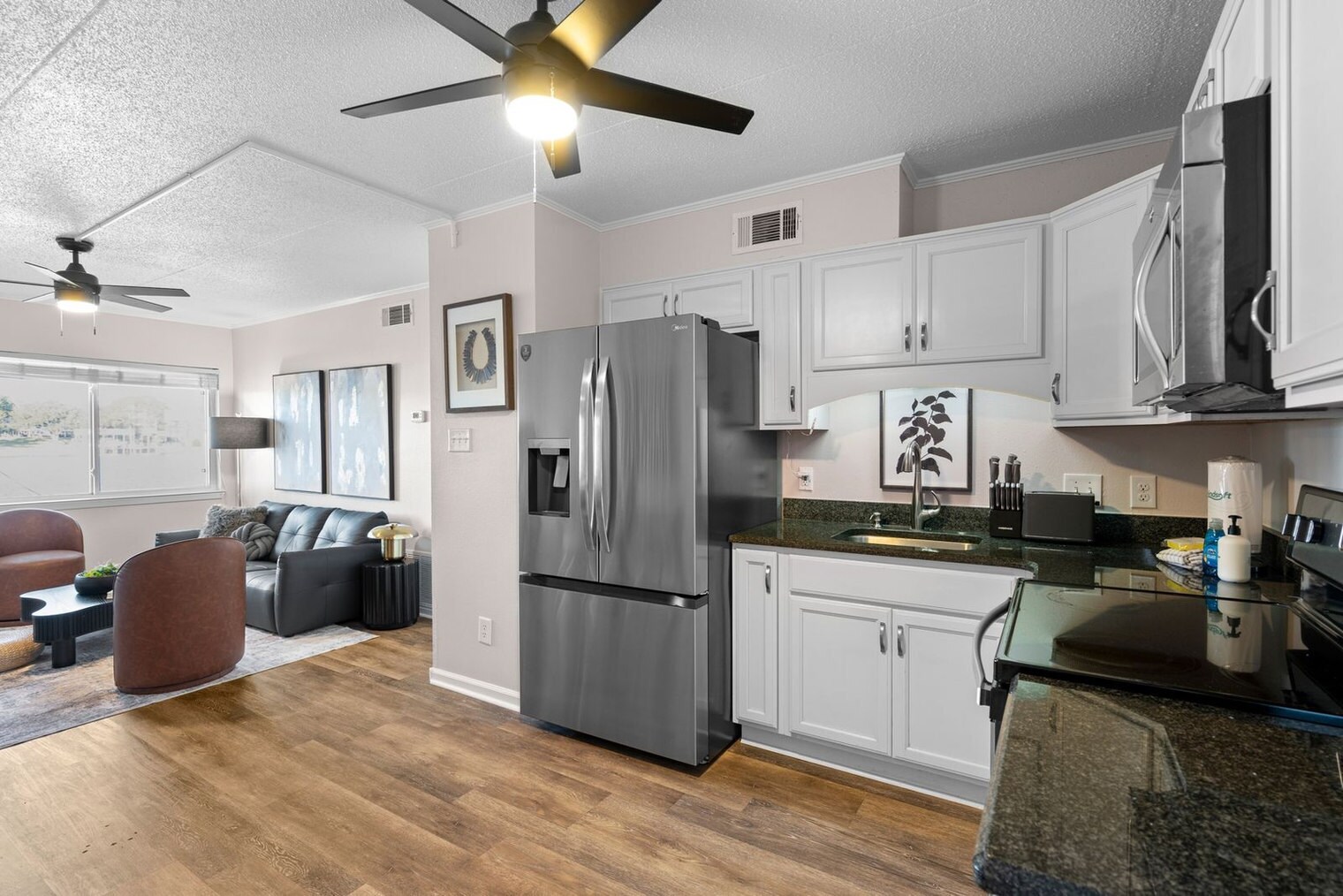 Building Photo - 331 Bluefish Dr