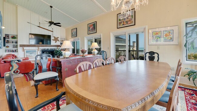 Building Photo - 1217 Debordieu Blvd