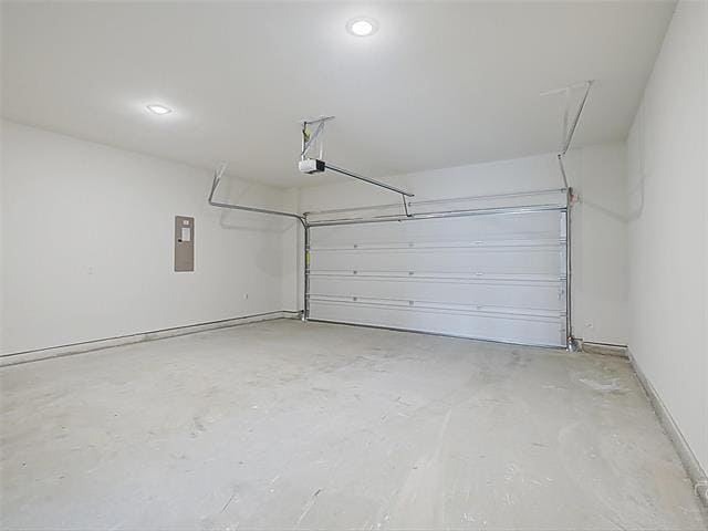 Building Photo - 264 Spring Hill Rd