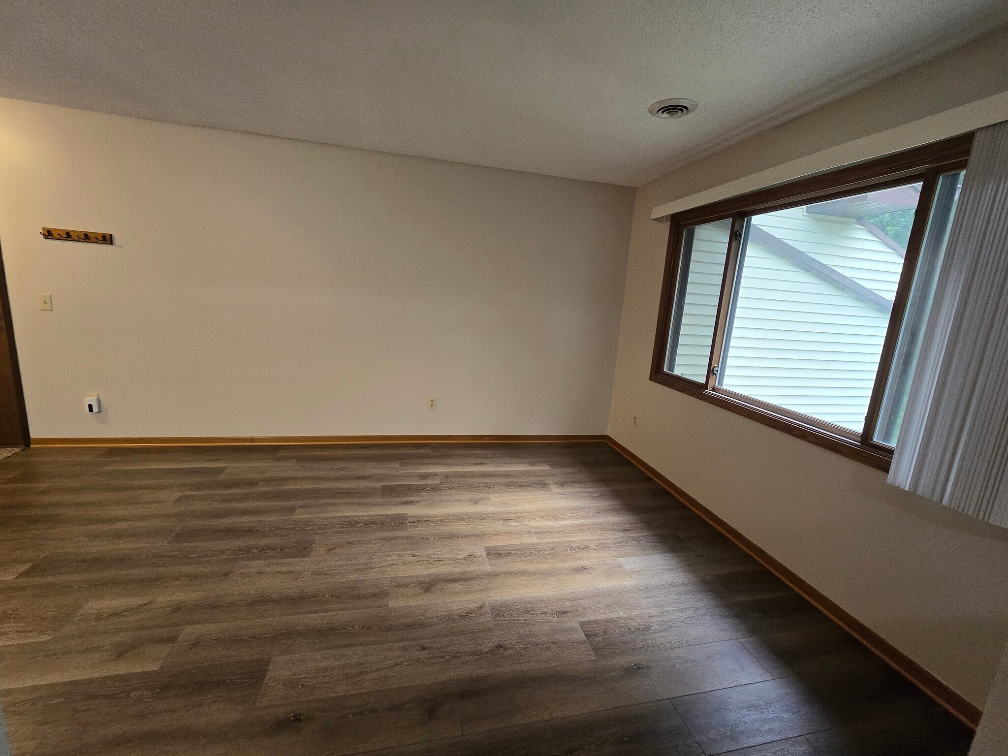 Living room - 2948 Mounds View Blvd