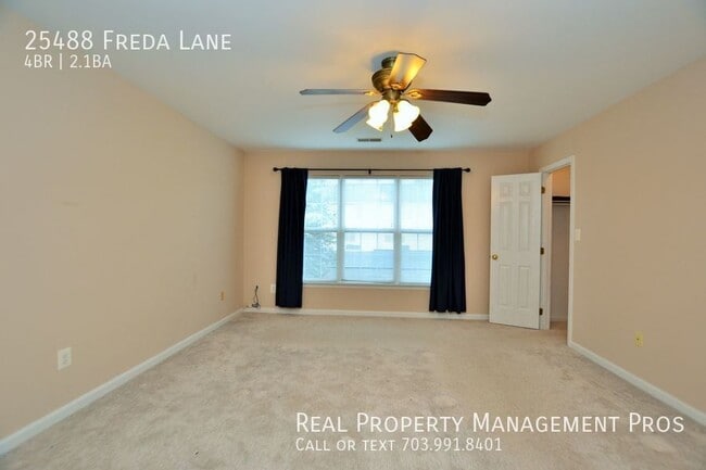 Building Photo - 25488 Freda Ln