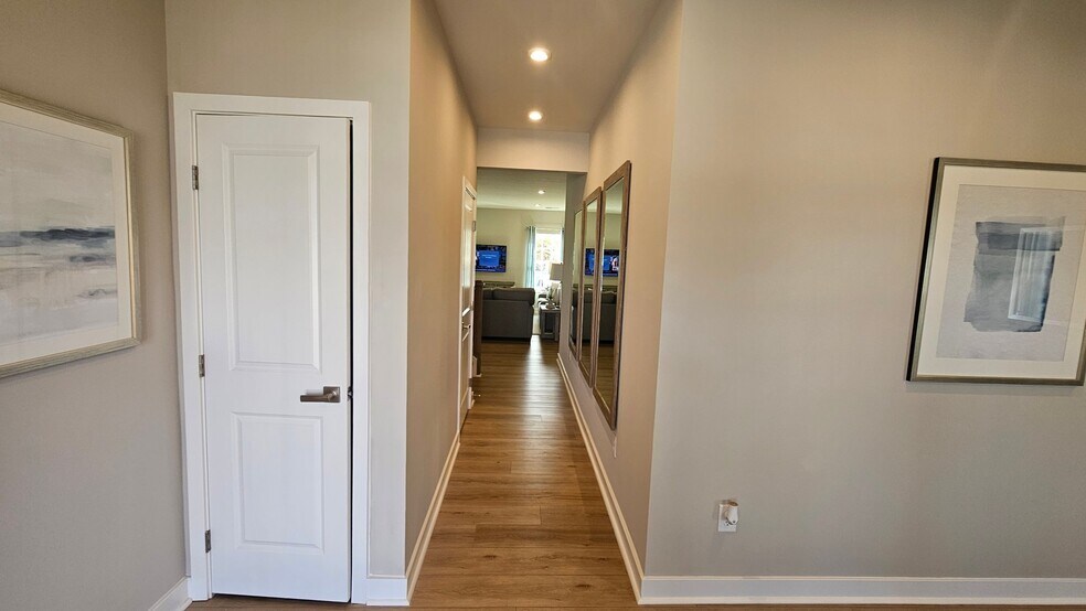 Building Photo - 1009 Horse Whisper Run
