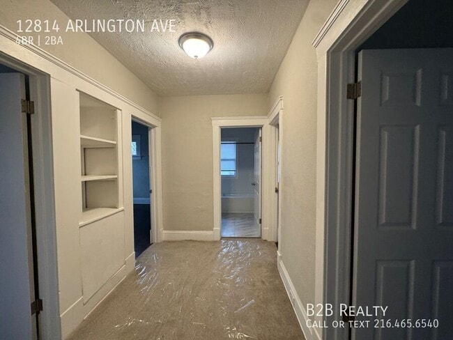 Building Photo - 12814 Arlington Ave