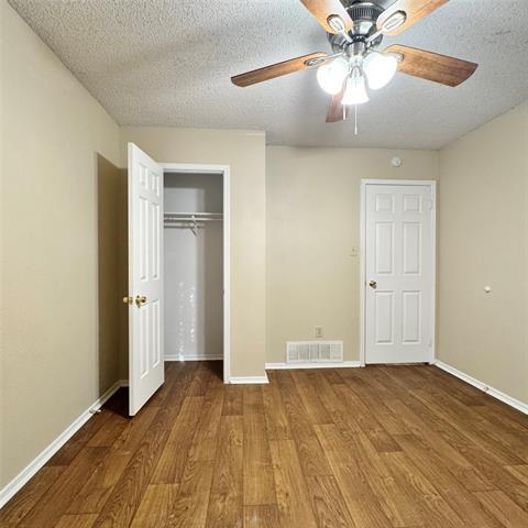 Building Photo - 2633 Ladywood Dr