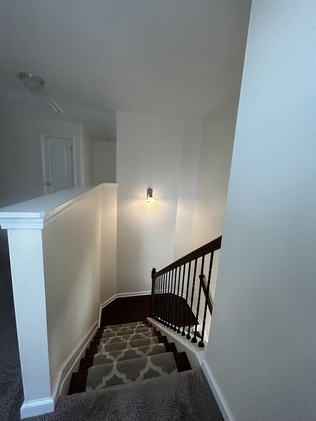 Building Photo - 1047 Haley Woods Ct