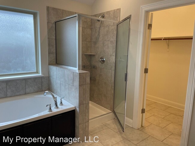 Building Photo - 3 br, 2 bath House - 4001 False River Drive