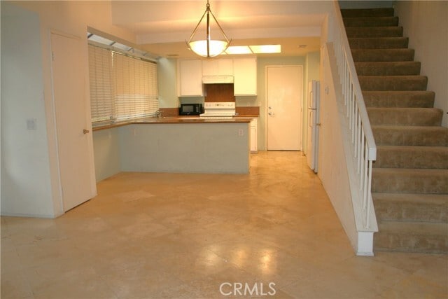 Building Photo - 51 Alberti Aisle