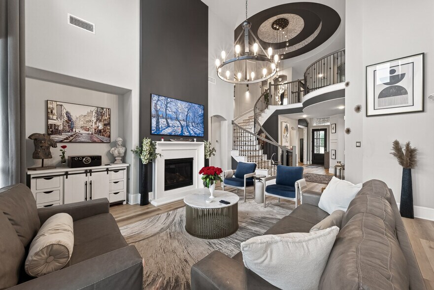 Building Photo - 11347 Needlerock Ct