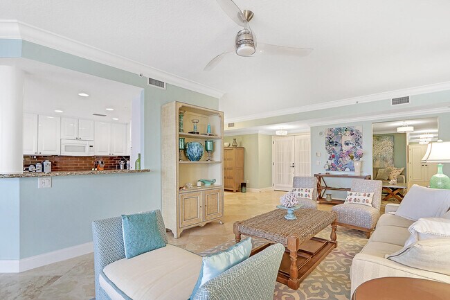 Building Photo - 750 Ocean Royale