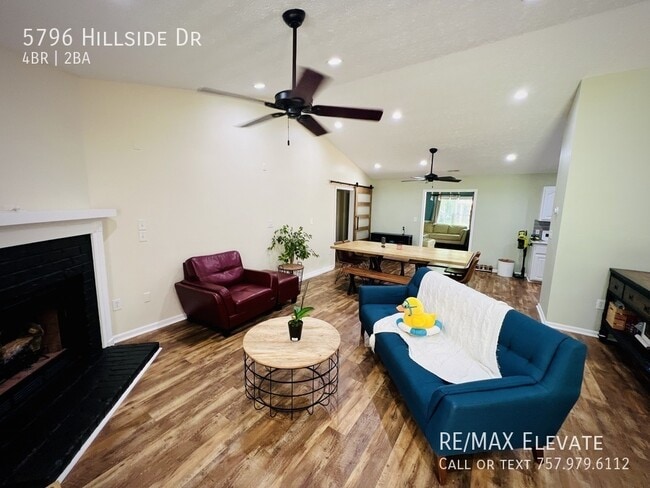 Building Photo - 5796 Hillside Dr
