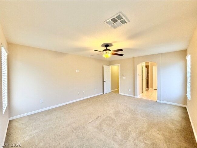 Building Photo - 10360 Blue Ginger Dr