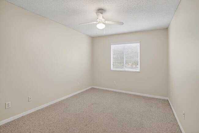 Building Photo - 19343 SW 60th Ct