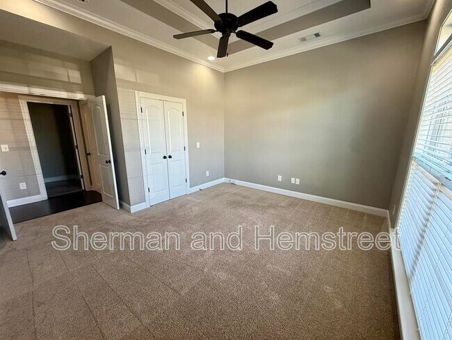 Building Photo - 4239 Windslow Dr