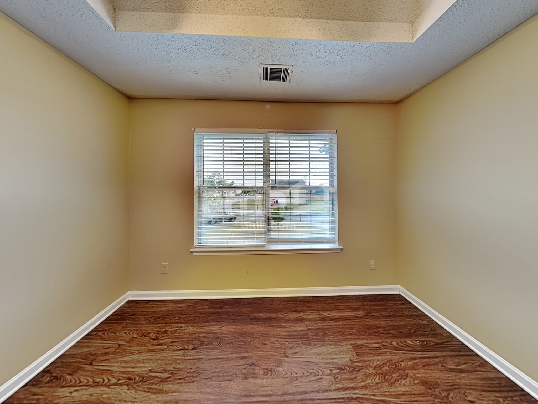 Building Photo - 1642 Village Place Cir NE