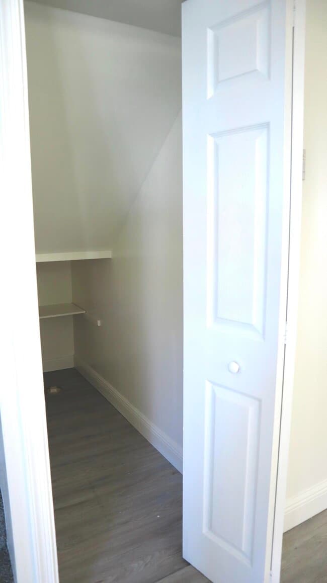 Building Photo - 194 Lake Arbor Dr