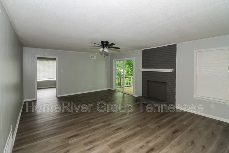 Building Photo - 3648 Arsenal St