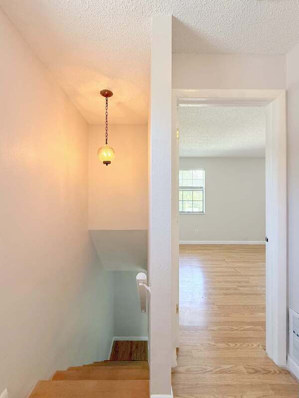 Building Photo - 1454 Trotter Rd