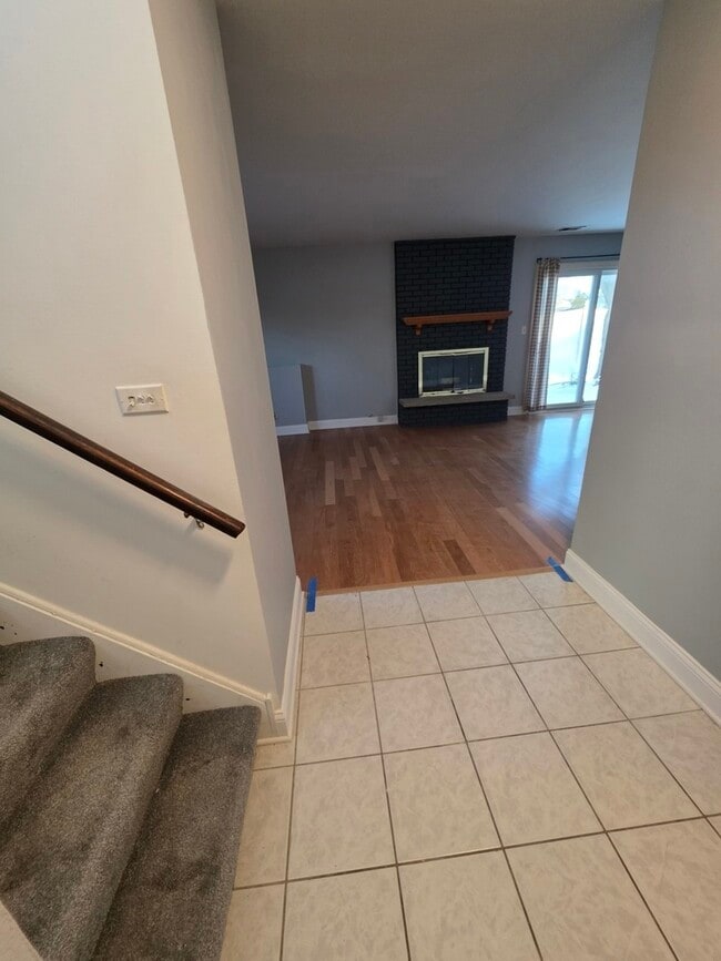 Building Photo - 1195 Old Timber Ct