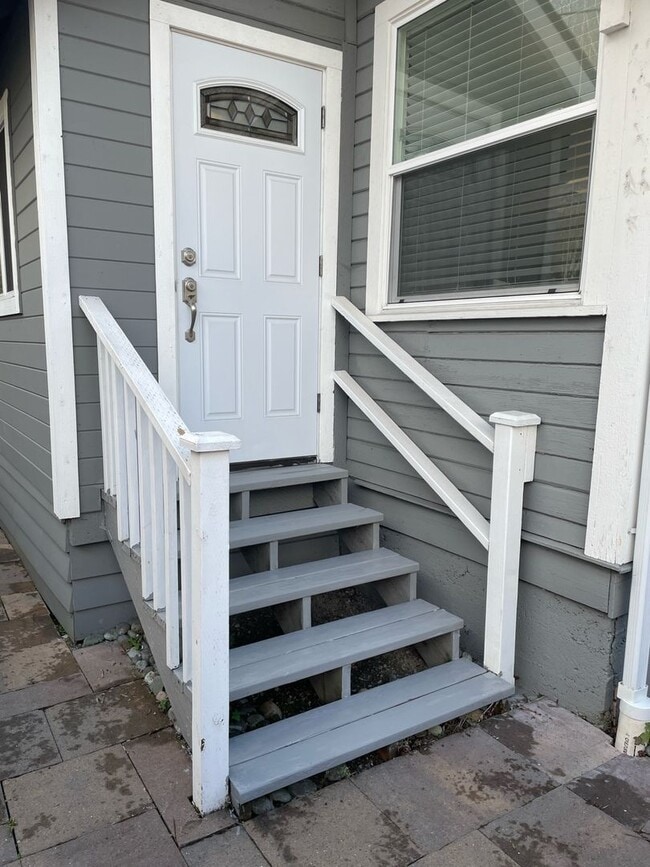 Building Photo - Updated Northgate Home with Modern Comfort, Privacy, and Great Walkability