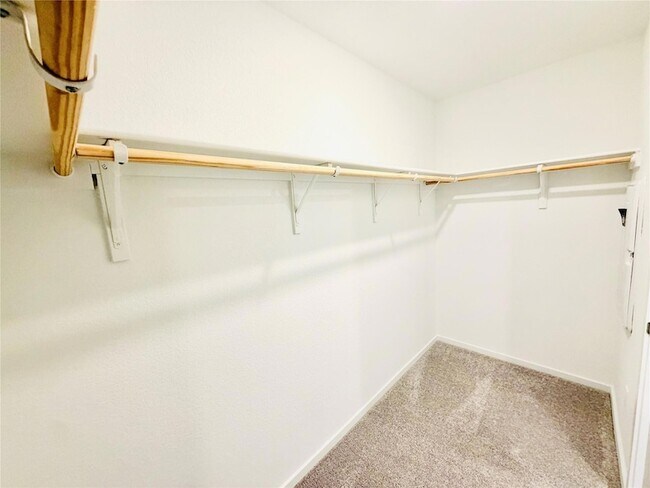 Building Photo - 449 Jones Bch Ln