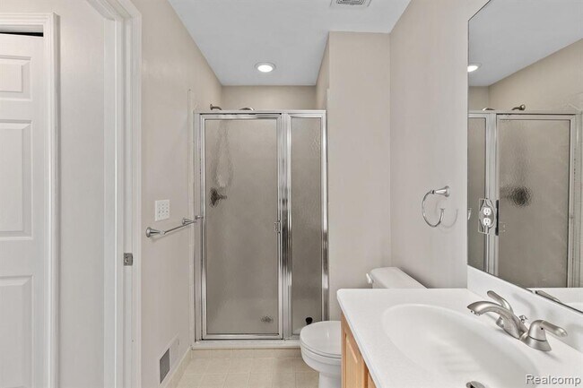 Building Photo - 3292 Newbury Pl