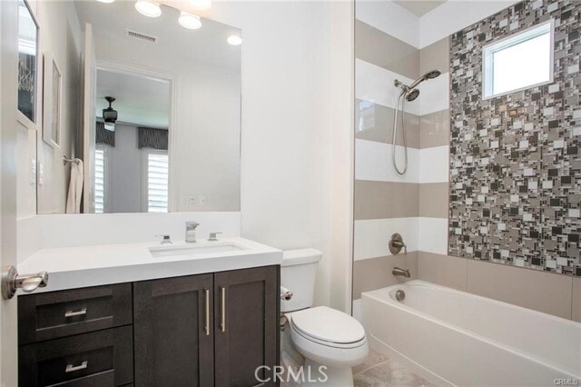 Building Photo - 27 Sorrel