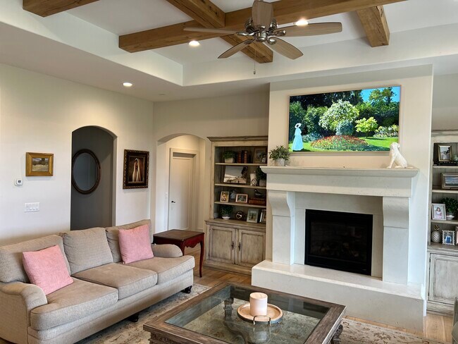 Building Photo - 129 S 700 E