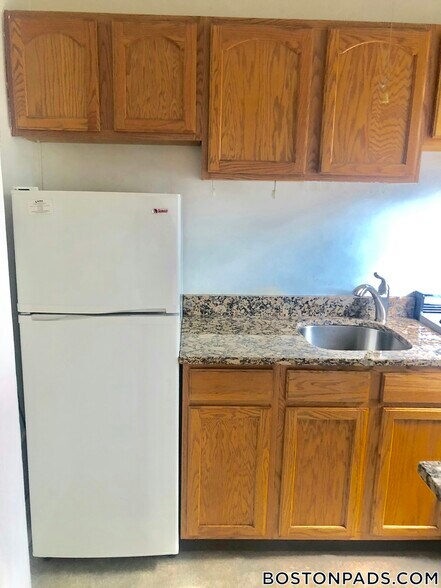 Building Photo - 17-19 Washington St.