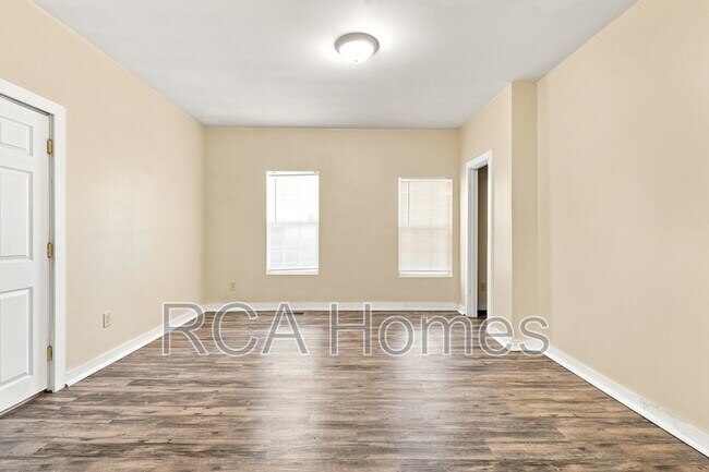 Building Photo - 1156 Fletcher Ave