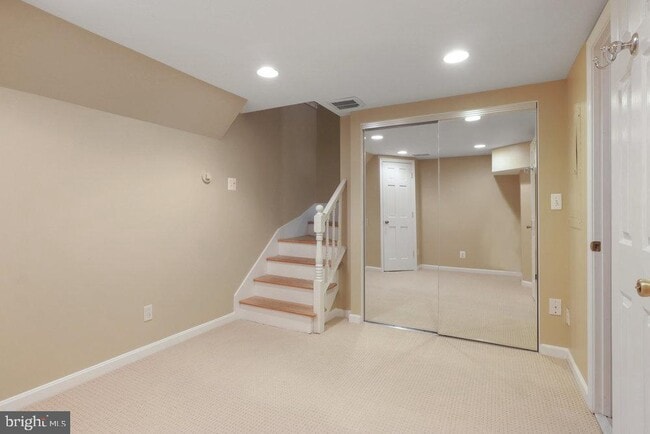 Building Photo - 568 N St Asaph St