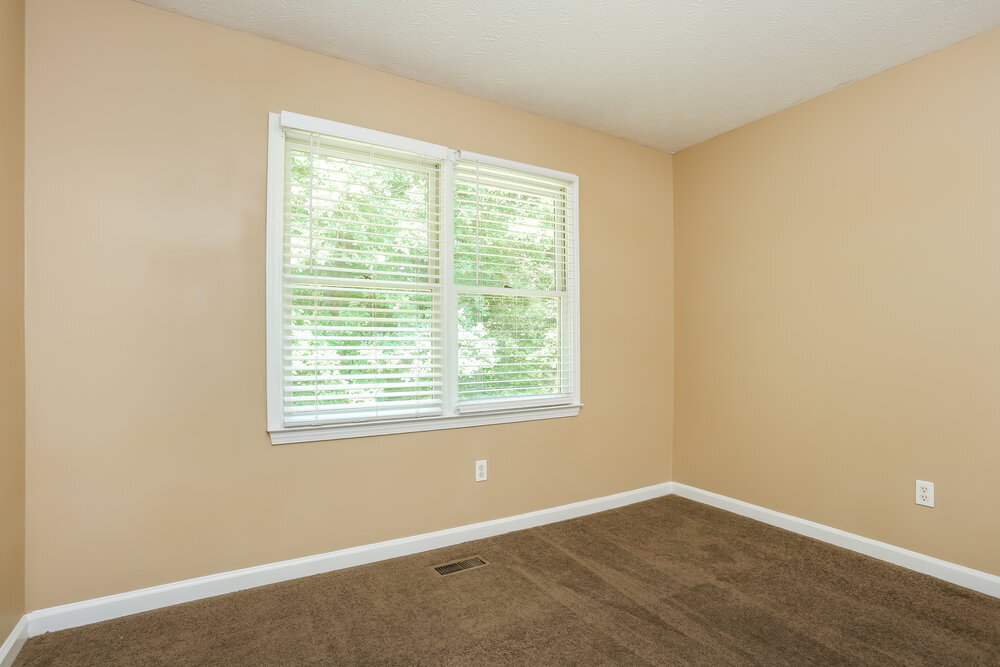 Building Photo - 524 Legacy Park Dr