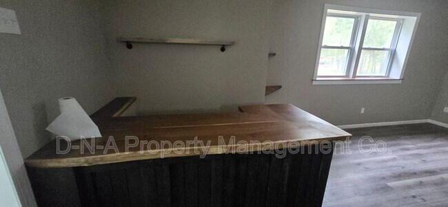 Building Photo - 211 Timber Hill Rd