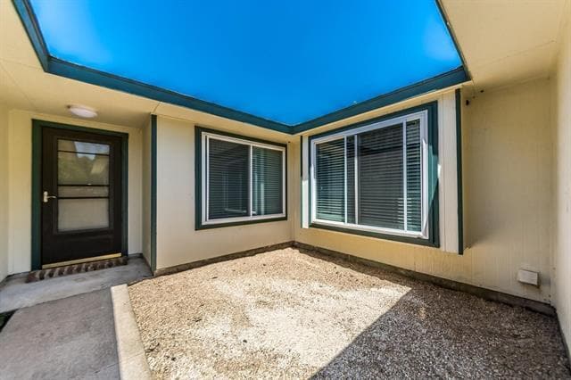 Building Photo - 451 Hancock Ct