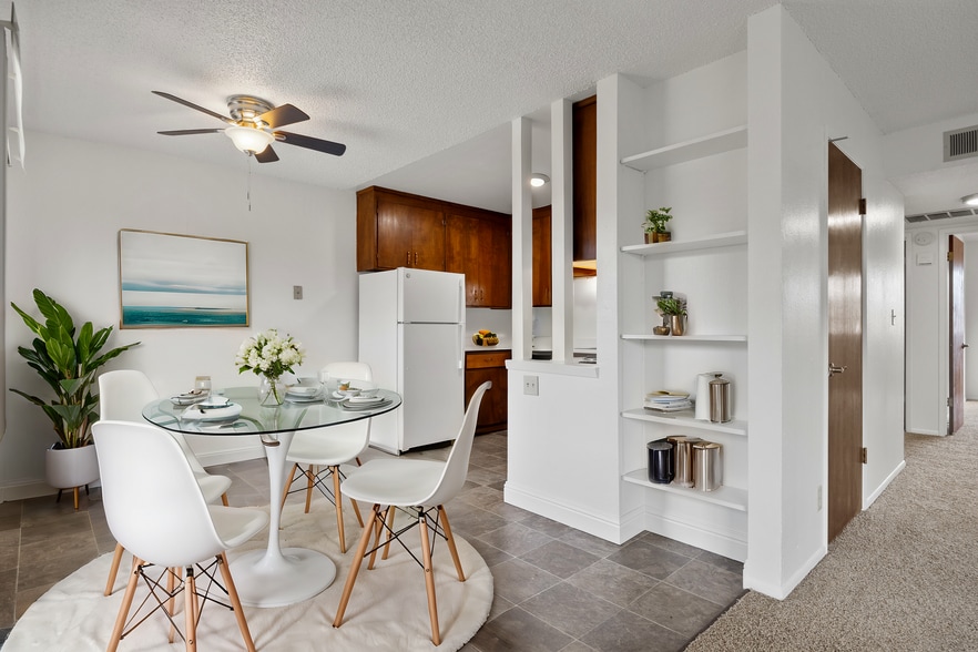 Building Photo - Campus Place Apartments