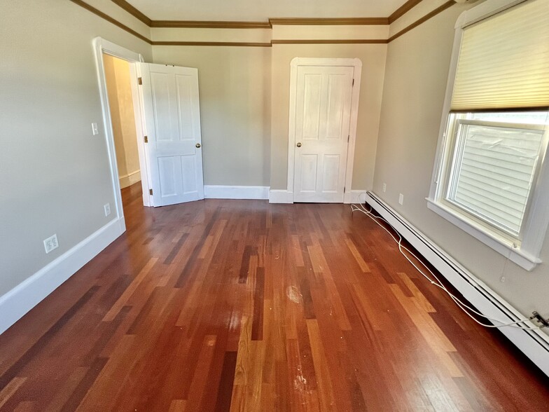 Building Photo - 32 Fairmont Ave