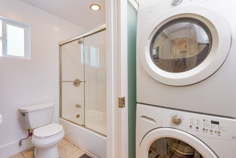 Building Photo - 1208 Electric Ave