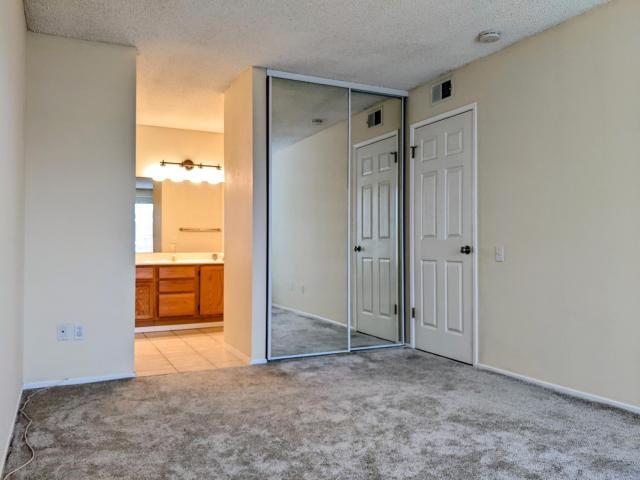 Building Photo - 2 bedroom in Hercules CA 94547
