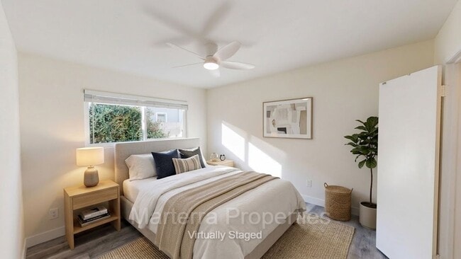 Building Photo - 286 Costa Mesa St