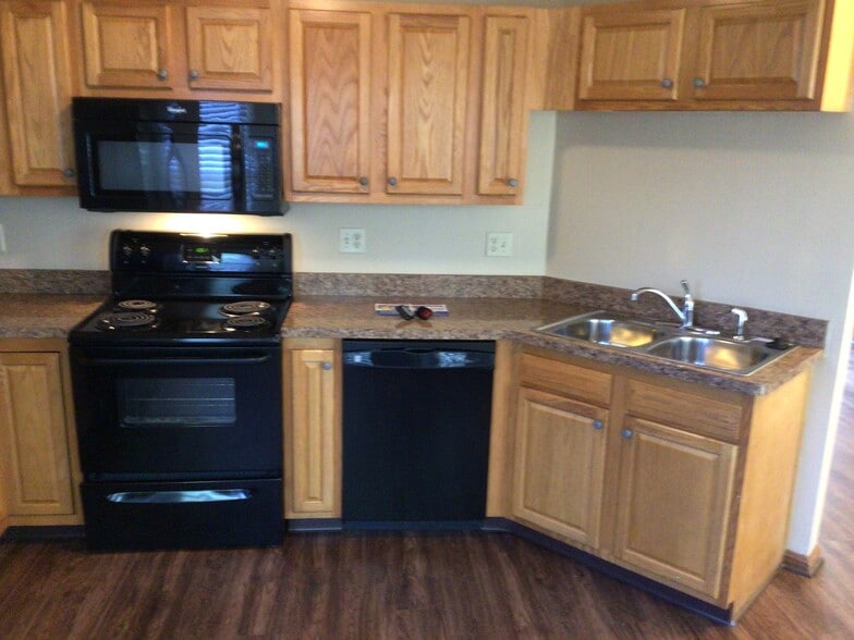 Building Photo - 4705 Norwich Ct