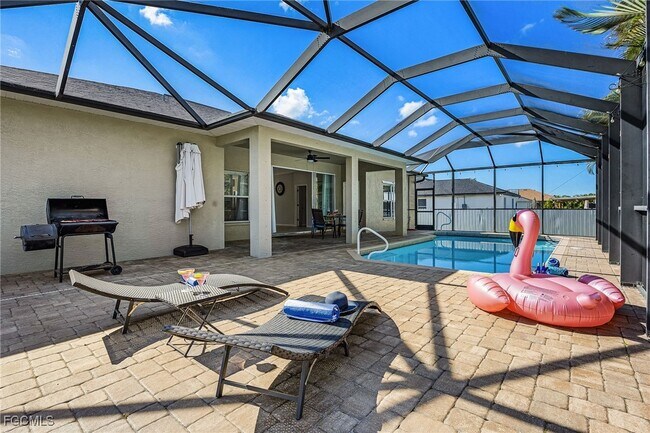 Building Photo - 2649 SW 32nd St