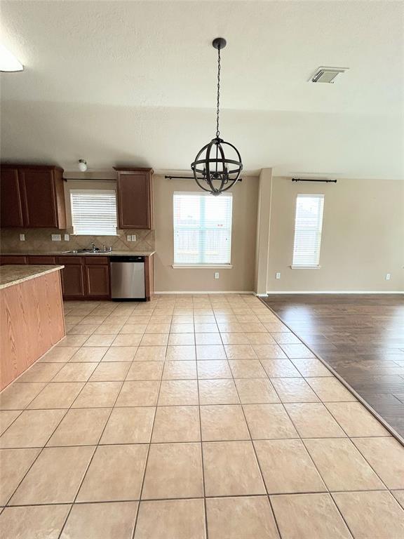 Building Photo - 2601 Cypress Springs Dr