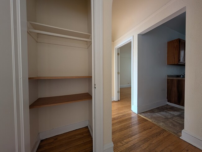 Building Photo - 2948 N Albany Ave