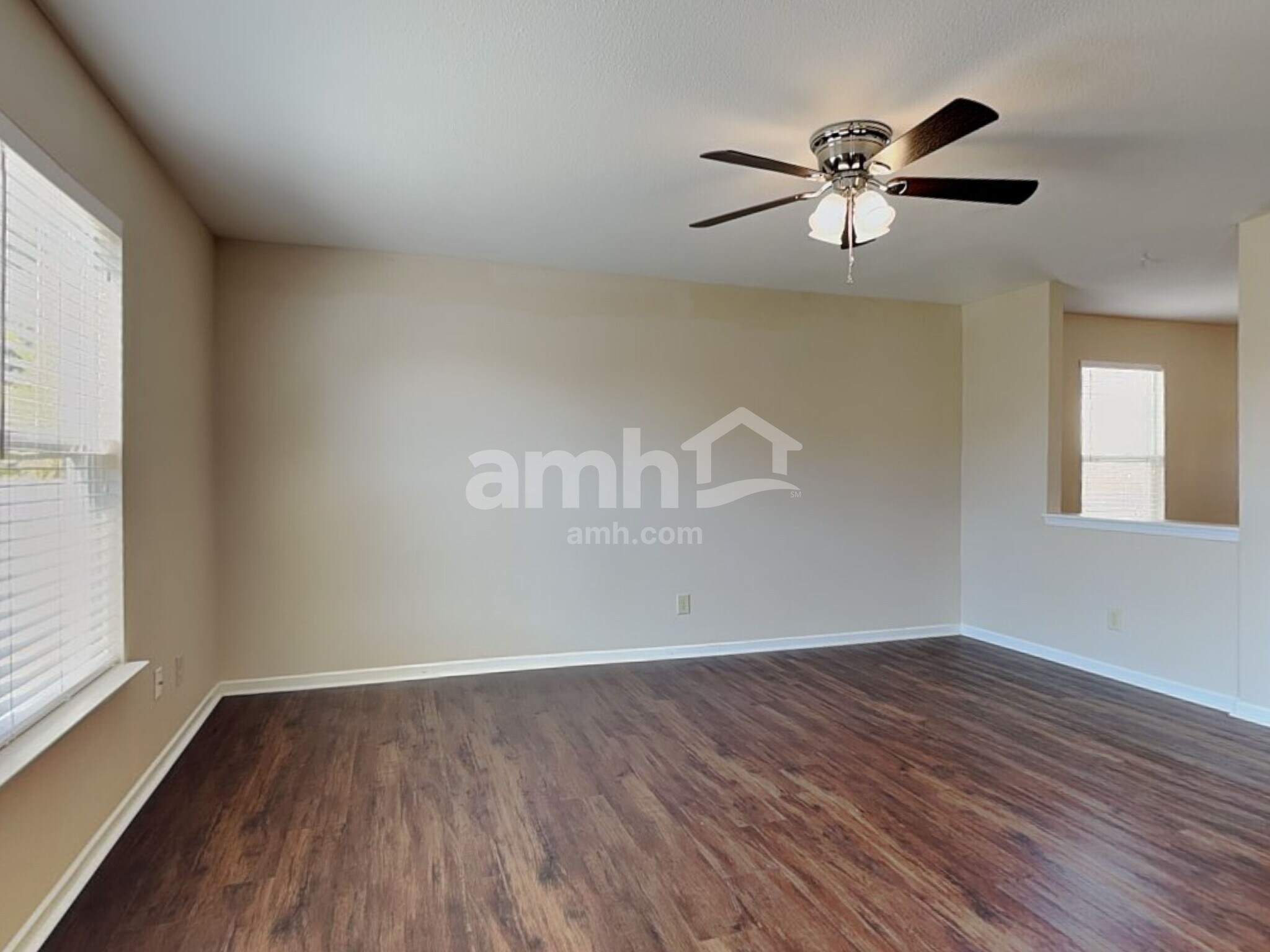 Building Photo - 205 Farm Springs Rd