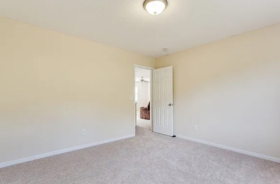 Building Photo - 175 Hunters Rdg