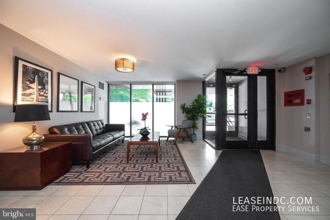 Building Photo - 1245 13th St NW