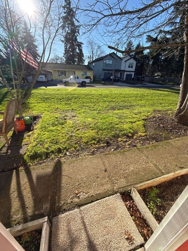 Building Photo - 580 Ford St SE